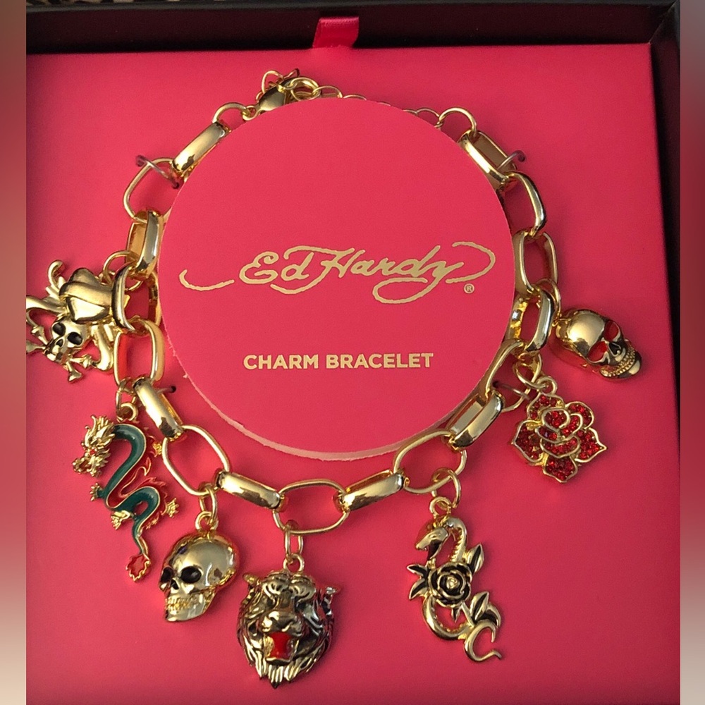 Ed Hardy Gold Tone Oval Link Charm Bracelet 7 Charms Skull, Dragon, Lion NIB